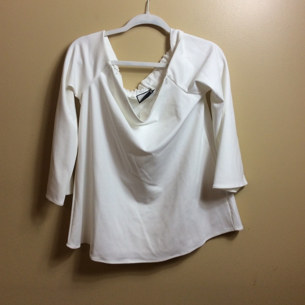 Tuckernuck Miranda Off The Shoulder Top. White. Large View 3